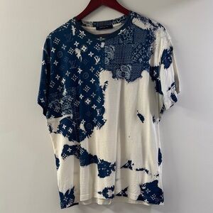 Louis Vuitton Navy and White Patterned Tee